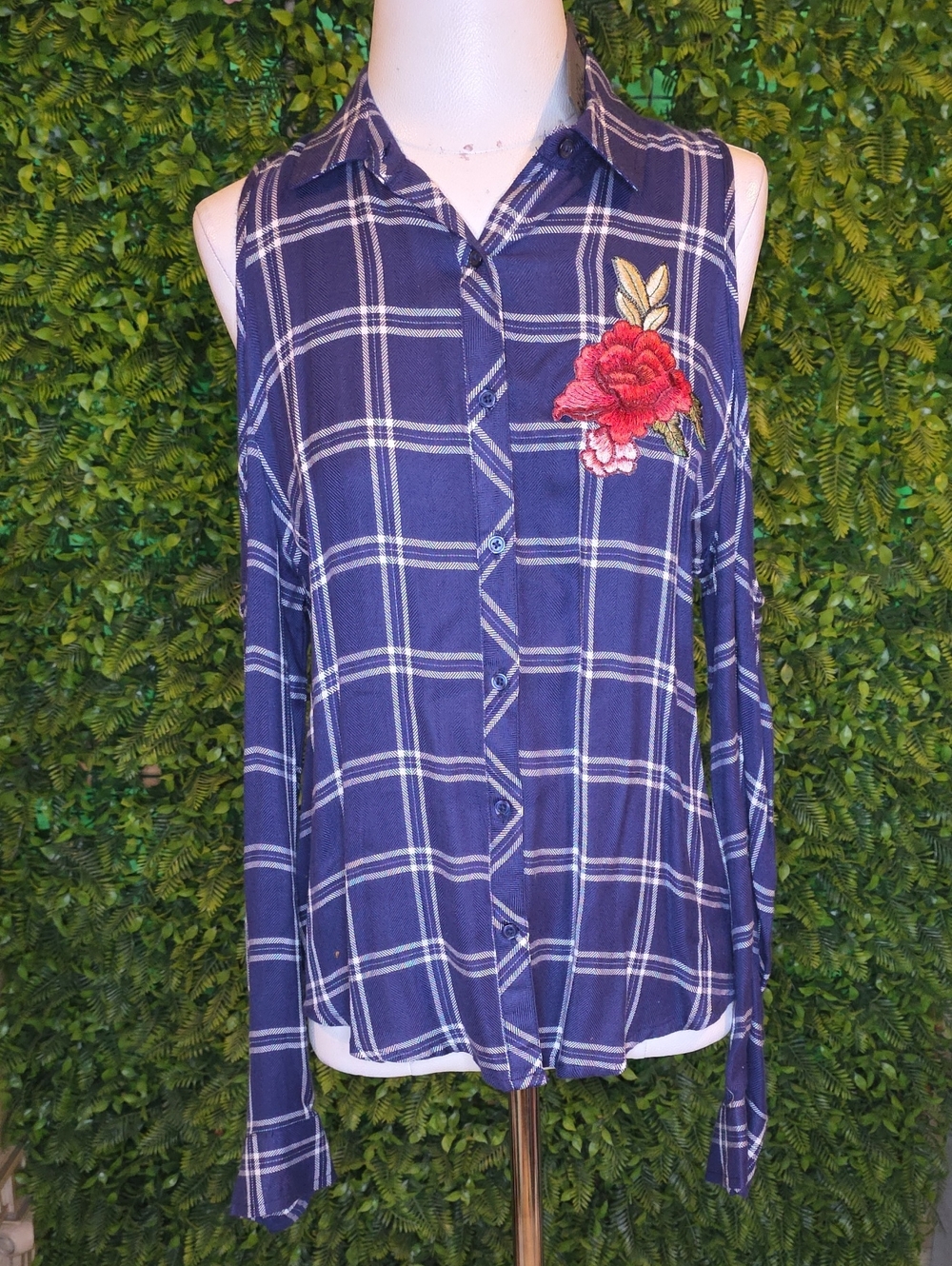 Buffalo David Bitton Navy Plaid Cold-Shoulder Button-Down with Red Rose Applique